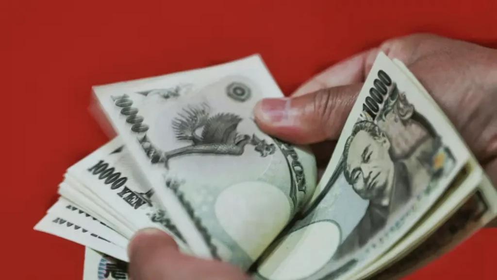 Strategi Menkeu Jepang untuk Menurunkan Biaya Impor dengan Yen yang Menguat